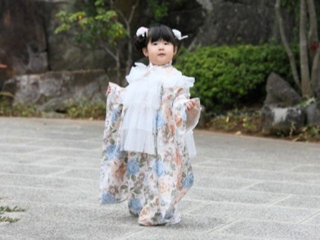 10年の実績で安心！成人式、七五三の撮影など対応しております。