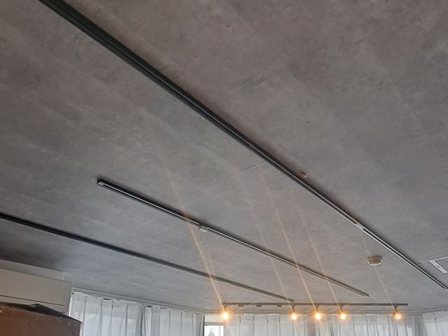 ダクトレール工事はお任せ！　paypay使えます