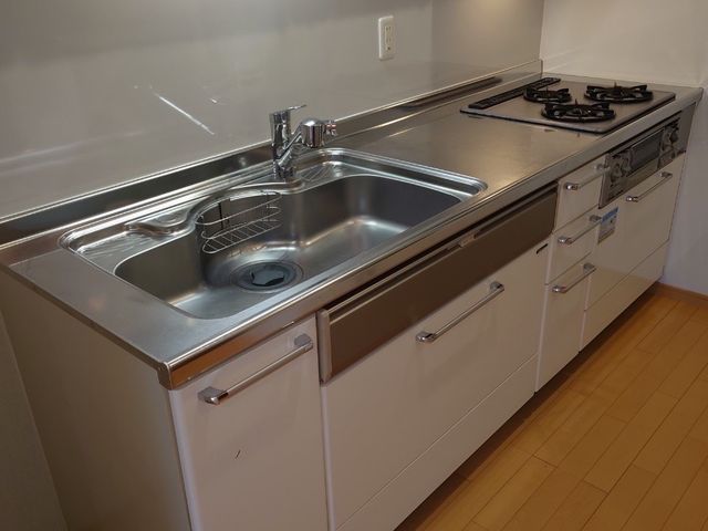 どんな事でもご相談下さい！！作業外注一切なし◎真心込めて対応いたします。