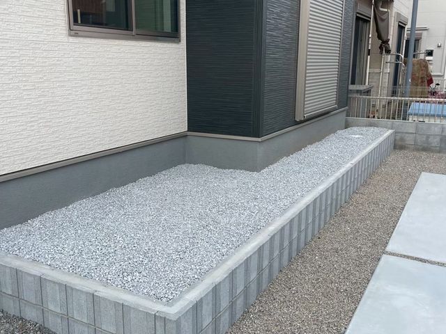 9/6〜11/6砂利敷格安キャンペーン実施　超簡単メンテまで教えます！