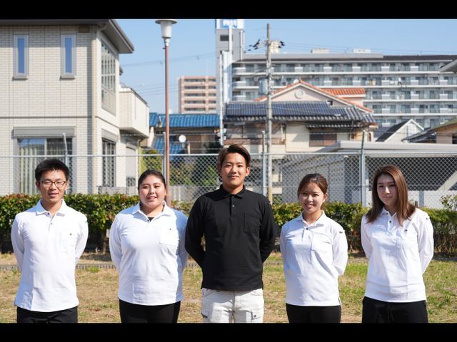 まごころ家事サポート	•	おうち安心ケア	•	ていねい家政サービス