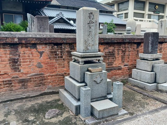 お墓参り・お墓そうじ代行