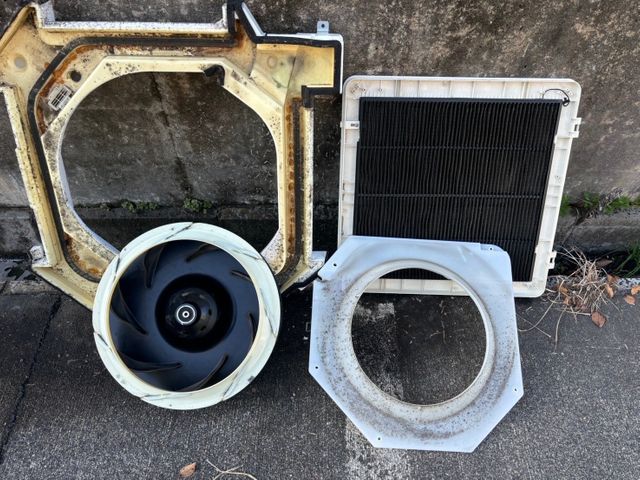 ★日本エアコンクリーニング協会所属店の確かな施工★3台同時で23100円/台♪