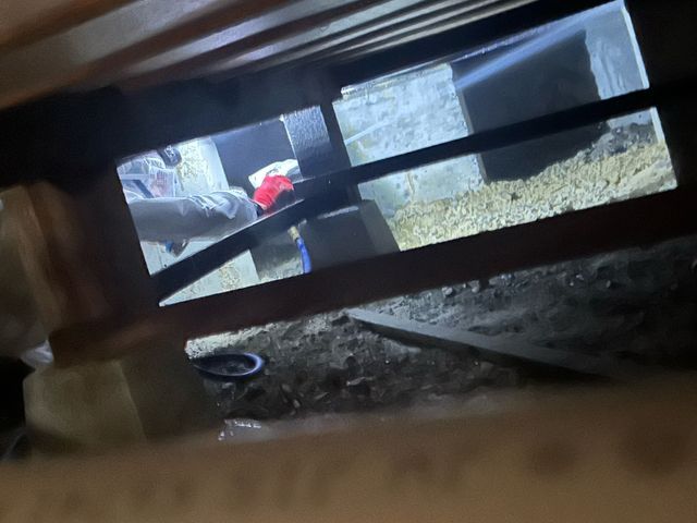 【明石発】シロアリ予防された事ない方や被害ある方、一度ご相談ください。格安施工！