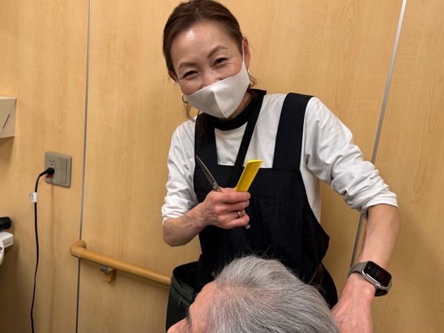 多数の訪問実績と福祉美容士認定で安心！笑顔をお届けします！営業時間外の対応可♪