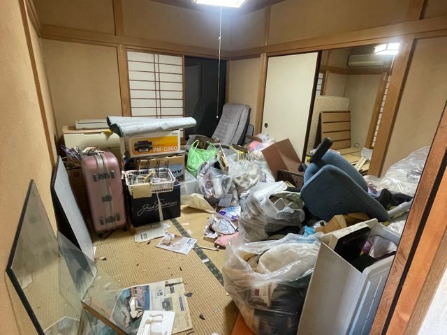 大変な事全ておまかせ下さい。残置物、分別、捜索物、大型家財、遺品整理士２名在籍サービスの画像
