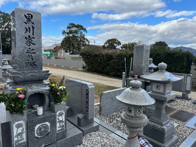 お墓参りを代行します