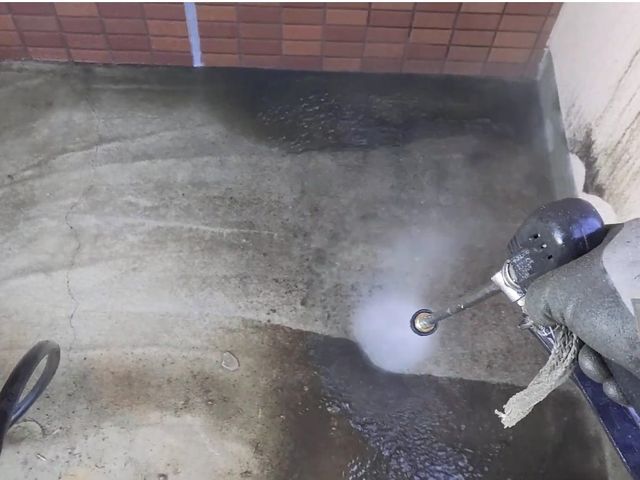 【PayPay使えます】年中無休！土間、タイル高圧洗浄！苔、黒ずみ落とせます！