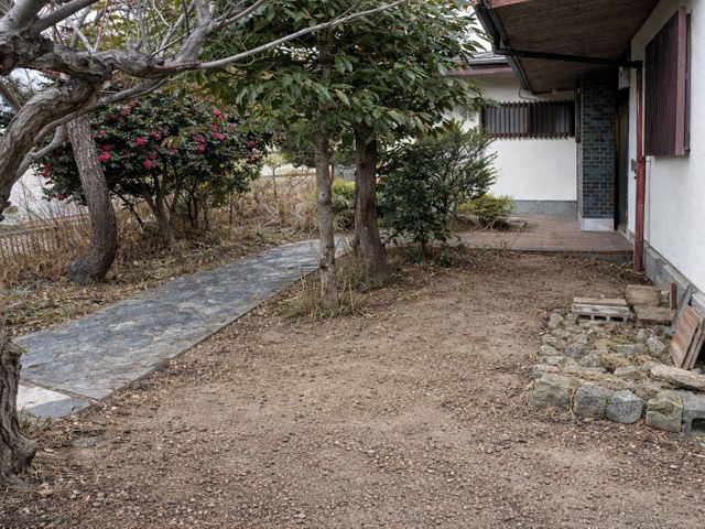 【空き家・不在宅の見守り点検付き】落ち葉清掃｜写真報告