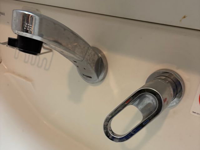 作業外注一切なし！熟練スタッフが豊富な経験と知識で丁寧に作業します