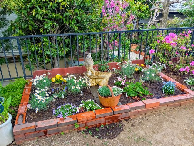 花植え☆親切丁寧を心掛け、ご満足いただけるように心を込めて作業いたします