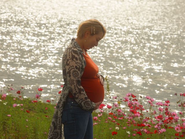 【12月〜ご予約可能です】今だけの輝きを未来へ届けるマタニティフォト