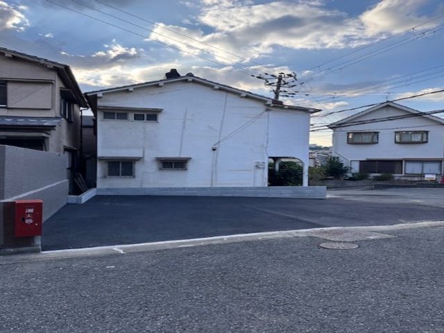 事前見積で追加費用一切なし！！業界歴30年の経験豊富な職人が伺います！