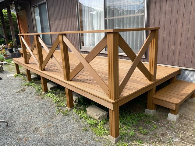 ウッドデッキ塗装