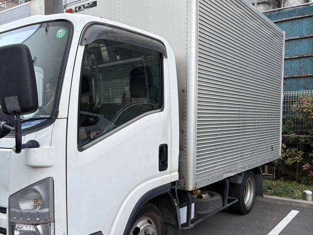 営業時間外・対応地域外もご相談OK！大手経験者によるテキパキとした作業をお約束