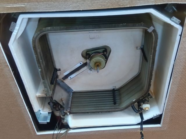 エアコンクリーニング/天井埋込みタイプ