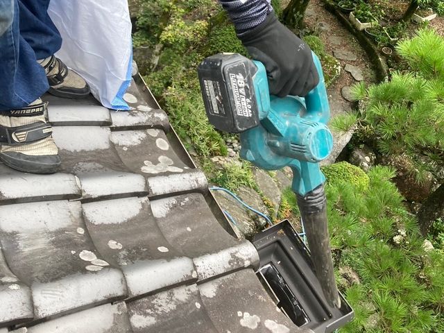 プロの屋根屋が確かな技術で雨樋トラブルを誠実に解決します