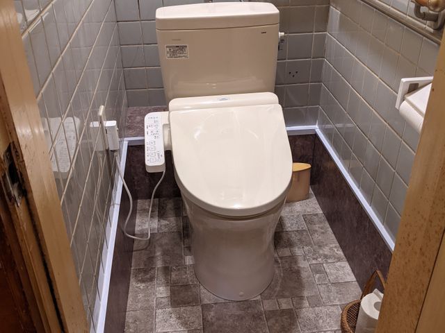 トイレ交換、敏速に対応致します