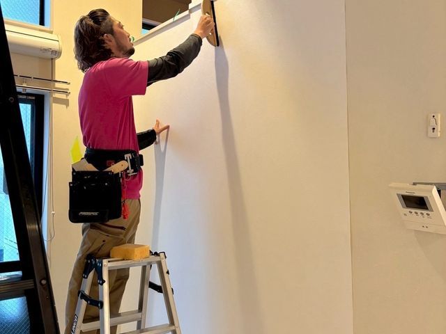 汚れや傷んだクロスを張り替えませんか♩