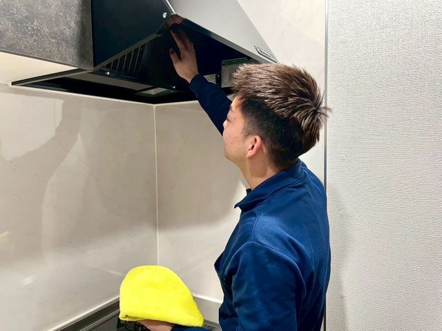 ☆その油汚れおかませください☆ガンコ汚れも安心クリーニング◎仕上がりに自信あり！