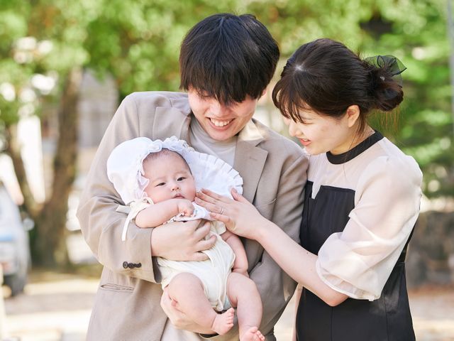 生まれてきてくれた喜びと、家族のはじまりの時間を。全データ付・安心の元写真館スタ