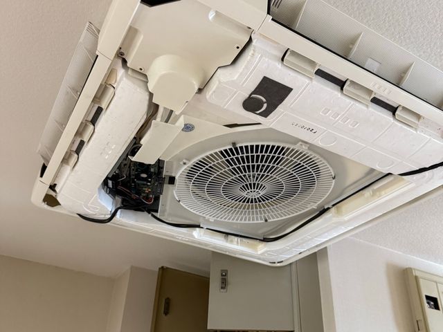 【経験14年の熟練スタッフが訪問】費用対効果抜群◉内部のカビ・臭いを徹底除去◉