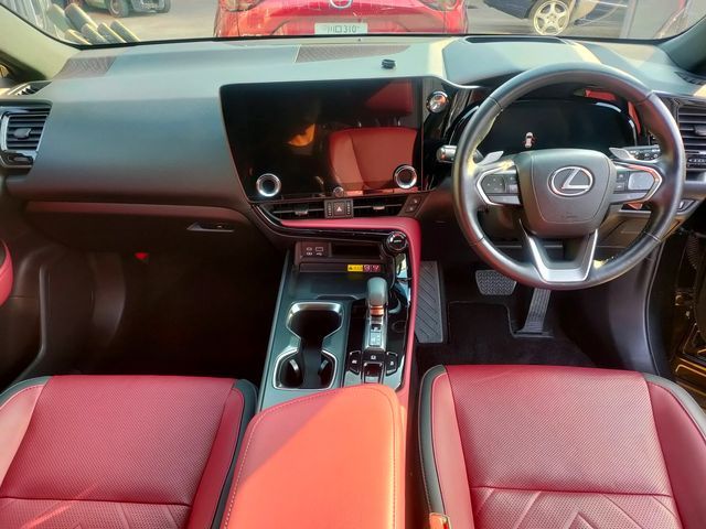 6000台以上のキャリア。車内清掃ピカらく技術認定証書授与。ミツモアTopPro