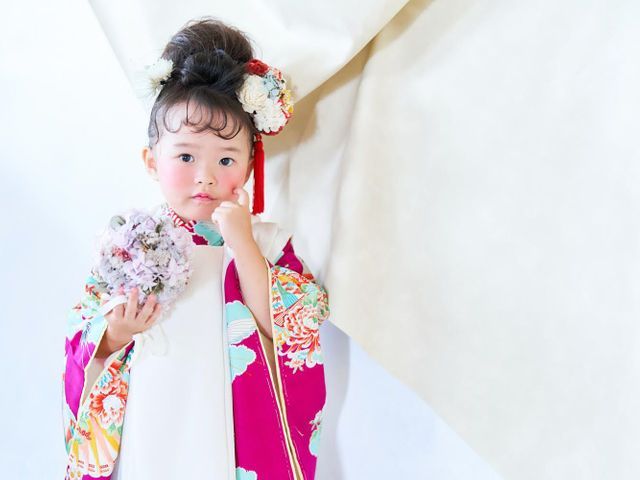 着付け内に簡易ヘアセット付き　美容師免許有り　※着付けのみの方割引致します。