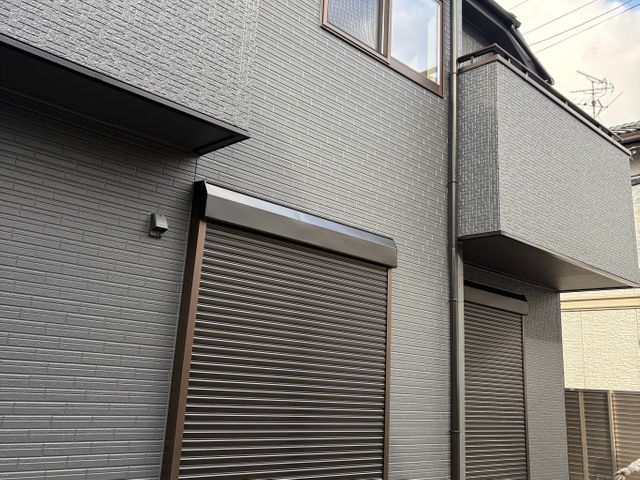 損害保険加入済みで安心！丁寧な作業と親切対応でお客様満足度を追求する出張施工サービスの画像