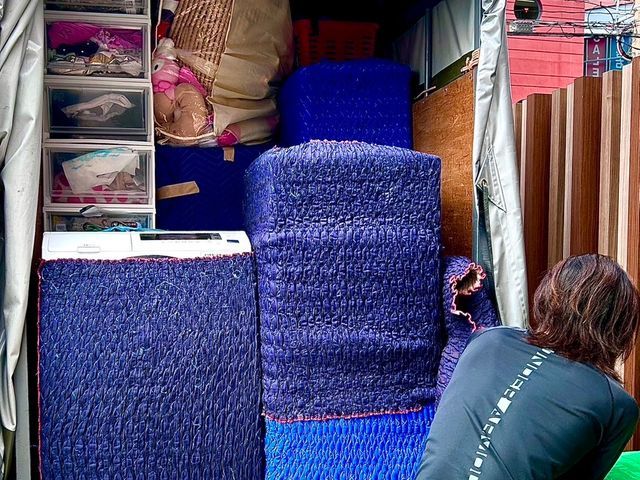 「大手経験者による自社スタッフ100%！女性同行可能で安心丁寧な引越しサポート」