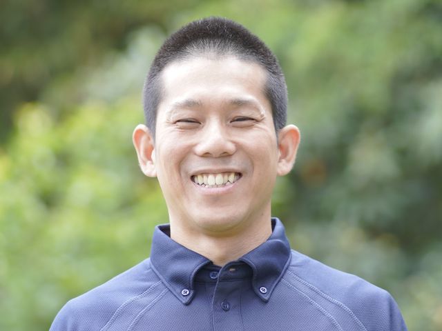 砂利や花壇などに堆積した落ち葉も丁寧に取り除きます【浜松市、湖西市、磐田市 】