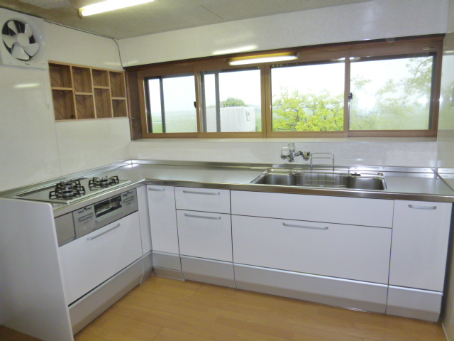 女性スタッフ非喫煙者訪問！　安心のエコ洗剤使用です！