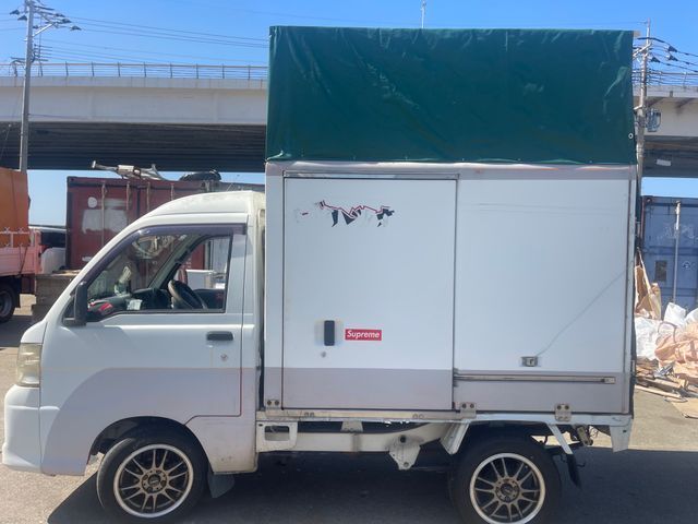 【年中無休】駐車代お店負担！営業時間外も対応可能！損害保険加入店！