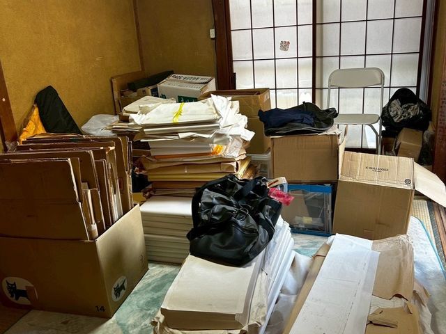 遺品整理士が丁寧に、ご家族様の思い出整理をお手伝い致します。　年内も出来ます！！サービスの画像