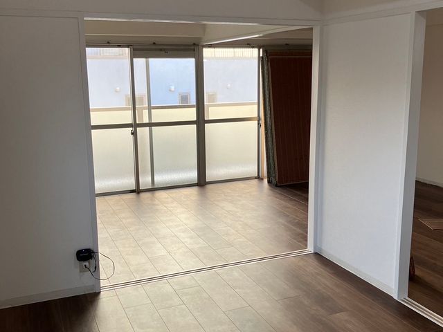 大手経験職人による丁寧施工！営業時間外・対応地域外も相談可能サービスの画像