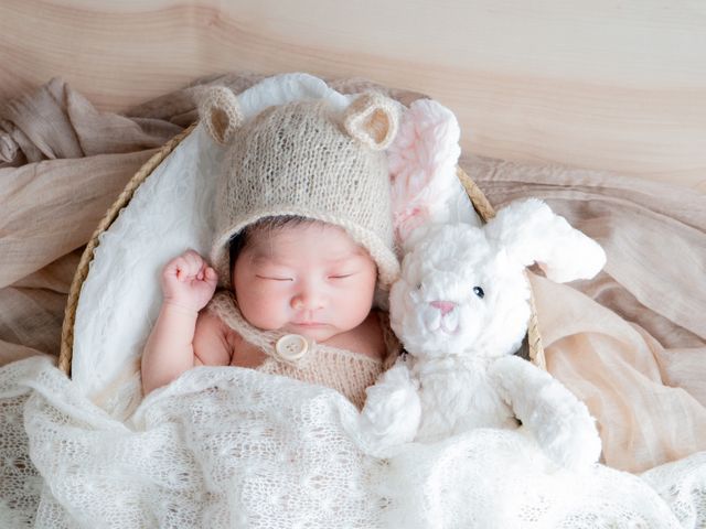 今なら、3,000円割引中！現役助産師による生花で彩るニューボーンフォト撮影♡