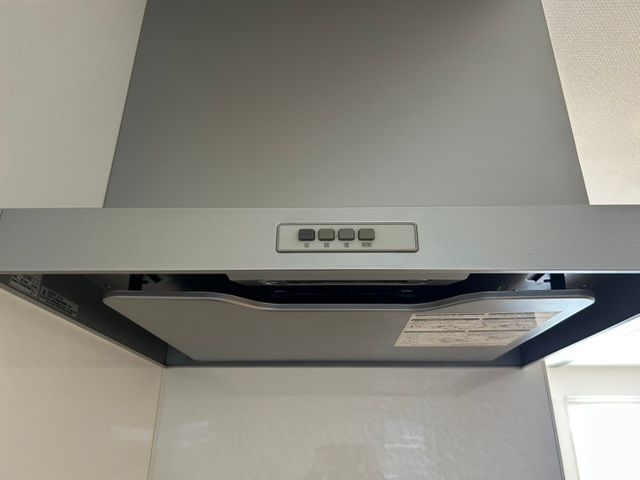 レンジフードの油落としクリーニング