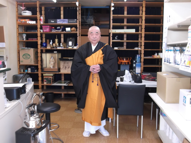 エブリー(365日)サービス(気配り＆奉仕)の精神で真心込めた作業をします