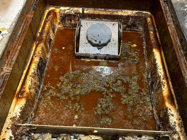 石鹸化工法の安心グリストラップ清掃