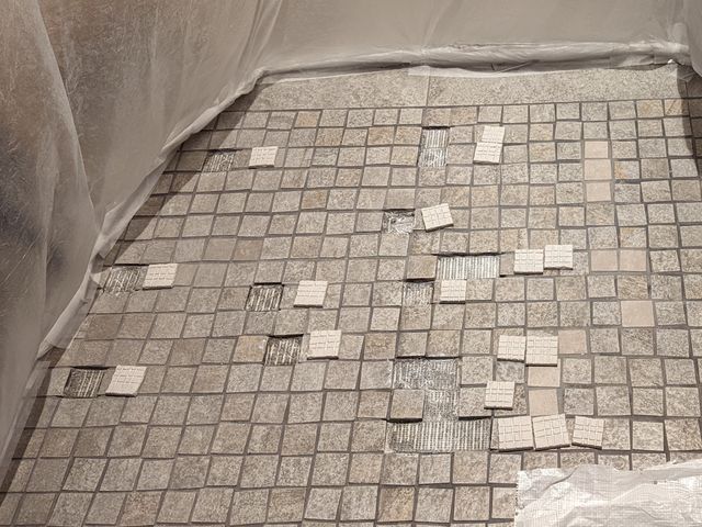 タイル貼り替え工事