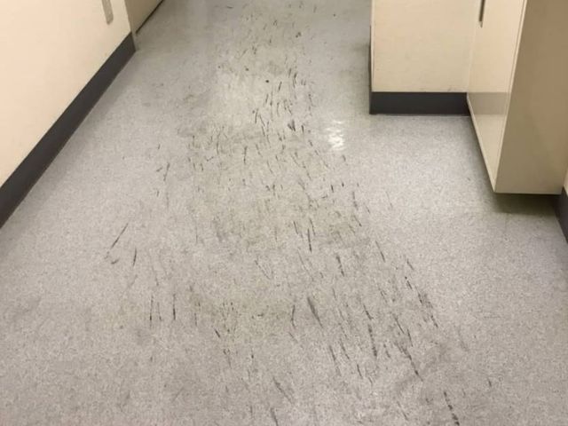 お客様満足度にこだわり、営業時間外や対応地域外でも柔軟に相談対応いたします。