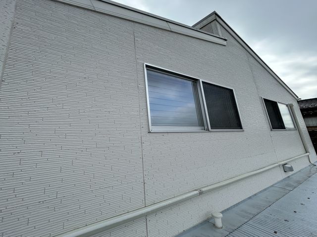 非喫煙者スタッフが訪問、外注なしの自社スタッフによる一貫対応