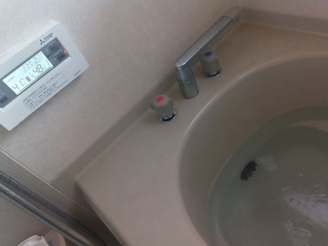 マイクロバブルで配管を傷めずきれいに！作業前後は検査実施！