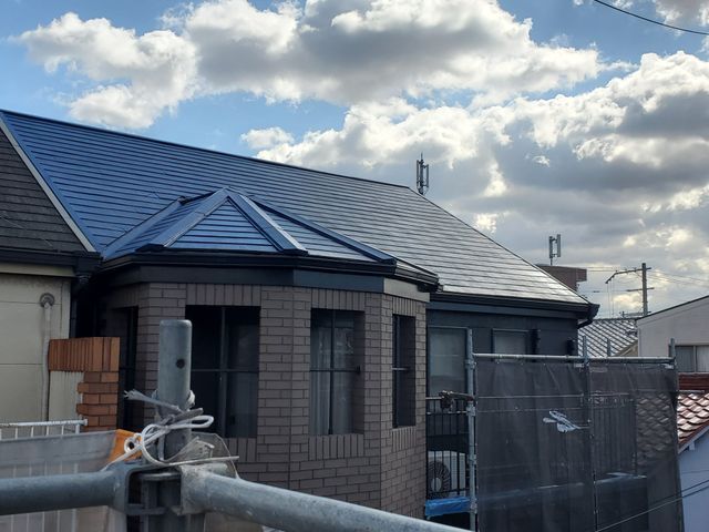 屋根、外壁塗装お任せ下さい！プライドを持って塗らせて頂きます！サービスの画像
