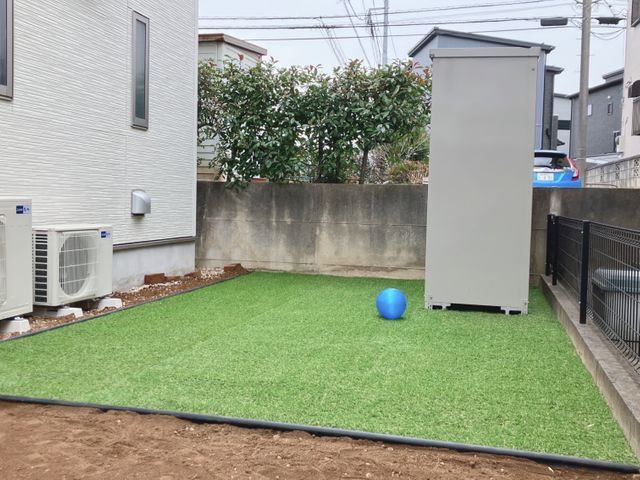 《人工芝施工》丁寧につくります！！