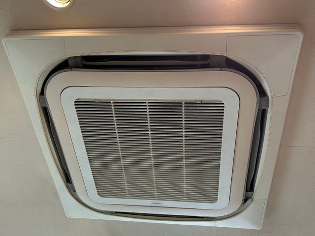 新規出店！上場企業との取り引き経験あり！年間400台以上の作業実績！