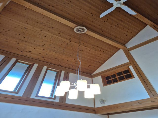 吹き抜け　高天井　対応可！　電子マネー可、インボイス登録済み！