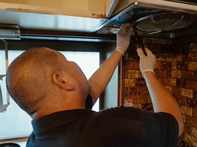 レンジフード（換気扇）クリーニング【分解洗浄・丁寧仕上げ】