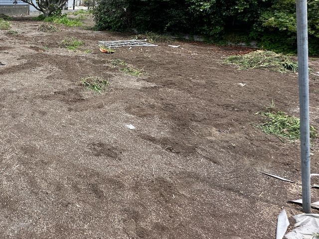 スピードより丁寧さ重視。広面積、傾斜地、藪刈りもOK（法人対応可）