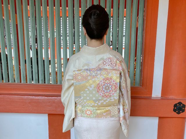 ヘアメイク歴20年◯ヘアセット・着付けの同時対応可能◯早朝料金無し◯